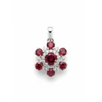 round flower shaped garnet silver pendant