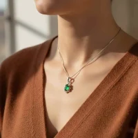 Silver Pendant with 6x4 mm oval Green Onyx Gemstone - Image 2