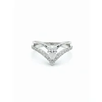 silver ring with cubic zirconia with 4x6 mm pear shaped zirconia